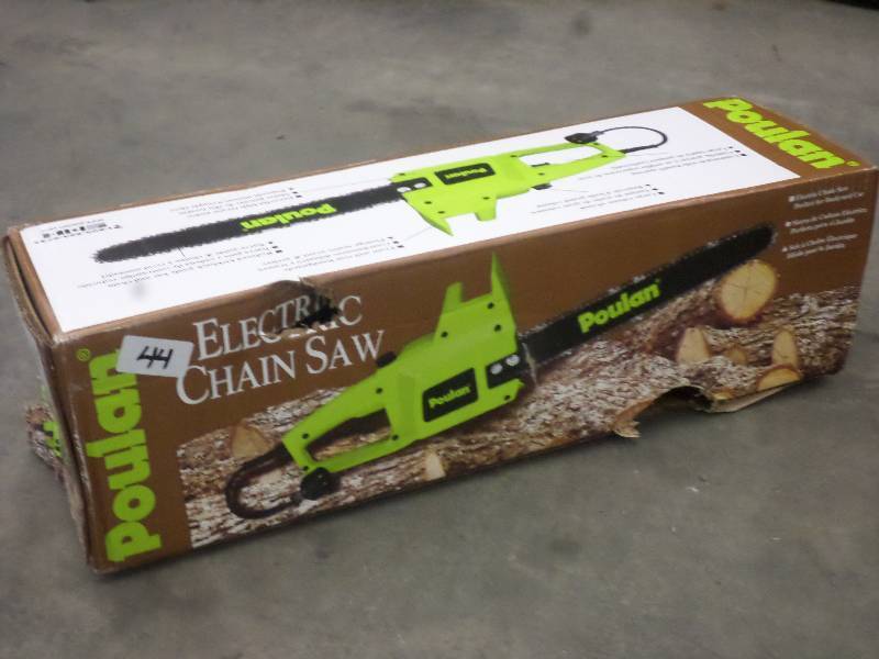 lot 44 image: Poulan Electric Chainsaw, Unused, 1...