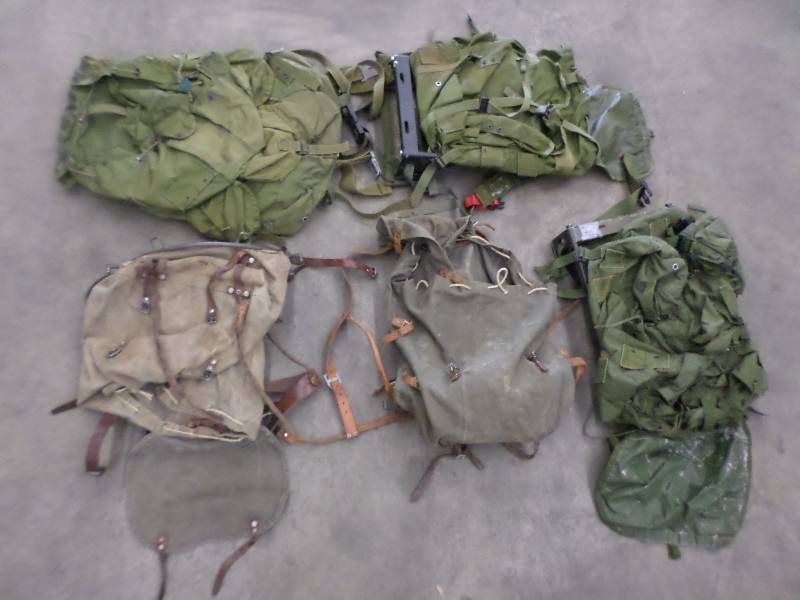 lot 61 image: Lot Of (5) Military Backpacks ...