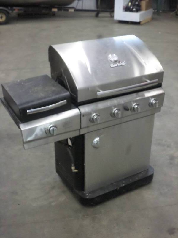 lot 71 image: Char-Broil Stainless Steel LP-Gas G...