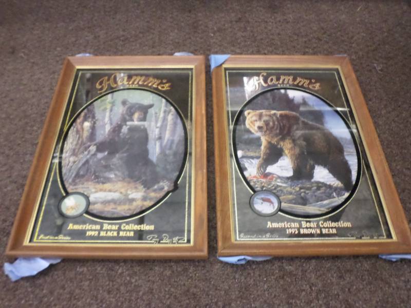 lot 74 image: Lot Of (2) Hamms Beer Mirrored Coll...