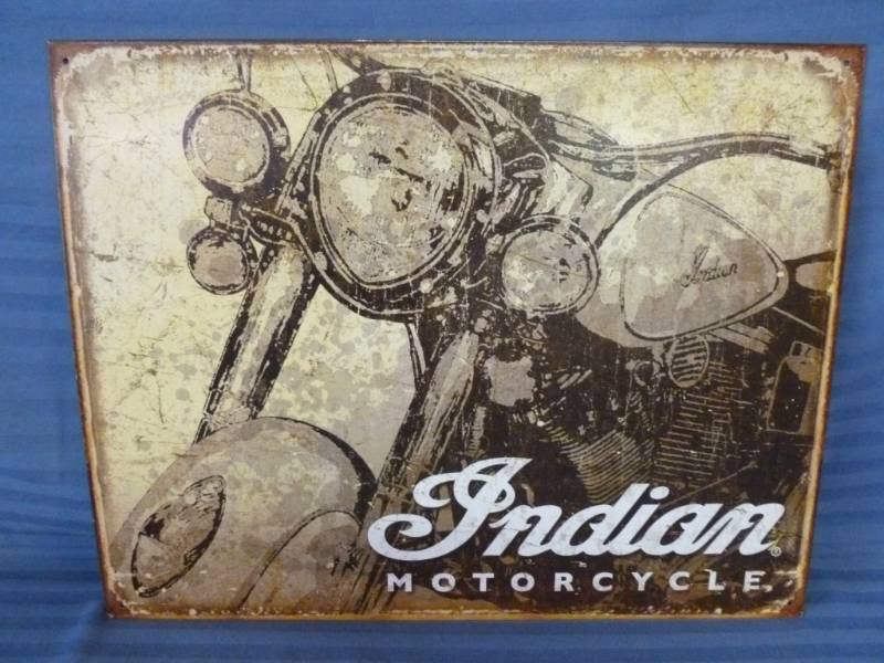 lot 10 image: Metal Sign