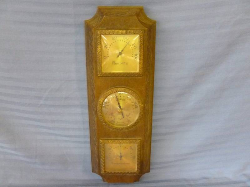 lot 124 image: Wall Weather Dial
