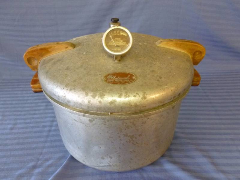 lot 127 image: Large Vintage National Pressure Cooker