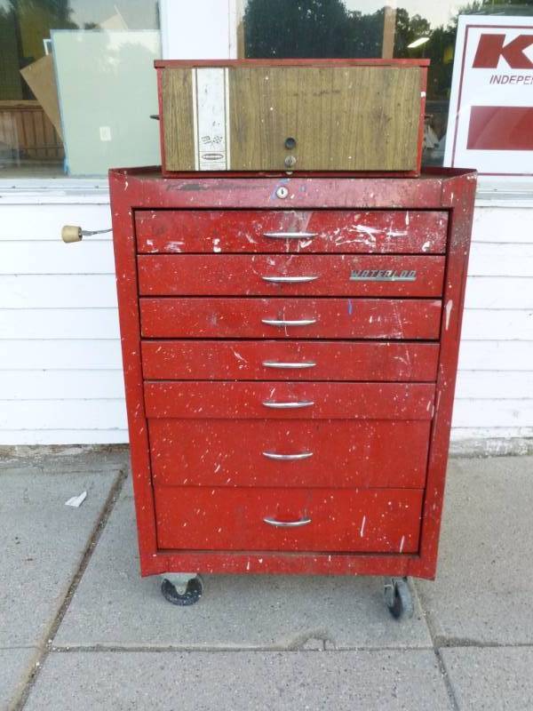 lot 3 image: Waterloo Tool Chest
