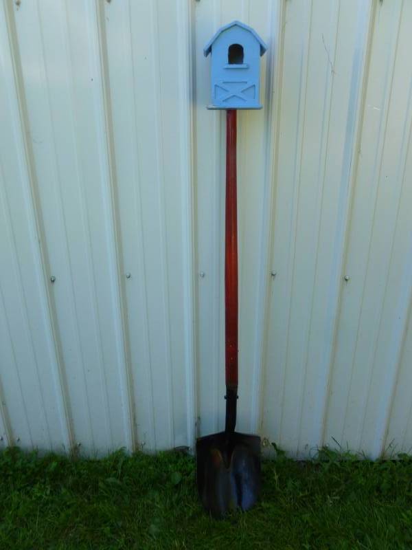 Bird House Shovel