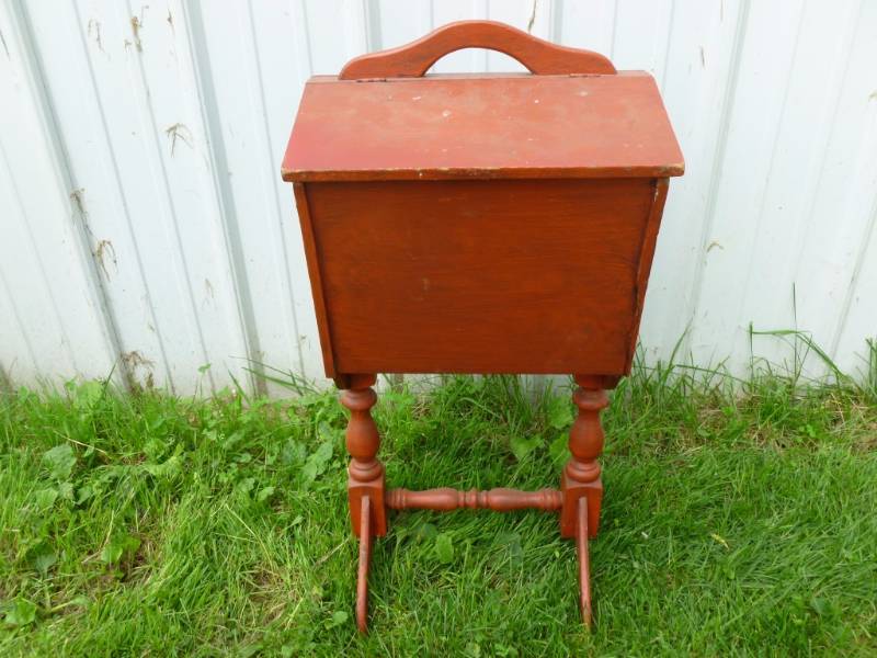 Vintage Sewing Stand