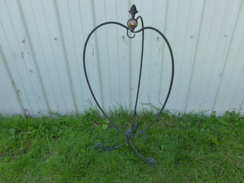 Metal Plant Stand