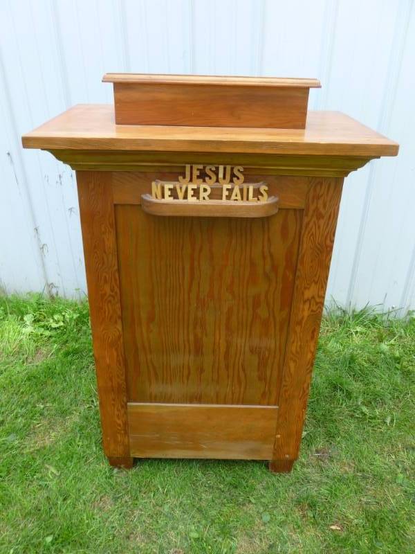 Vintage Preachers Pulpit