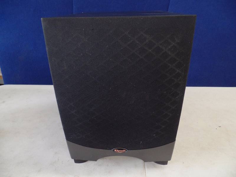 lot 4 image: Klipsch Subwoofer