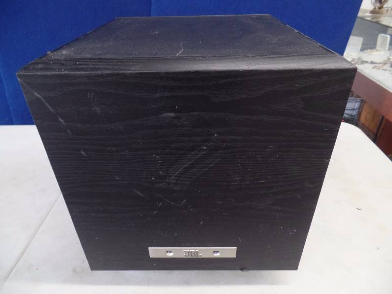 lot 5 image: JBL Subwoofer