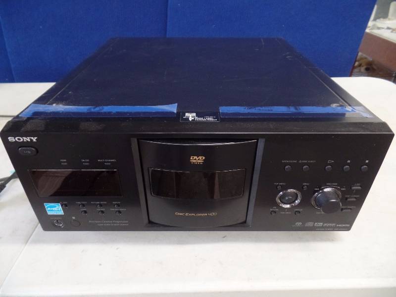 lot 12 image: Sony DVD Player