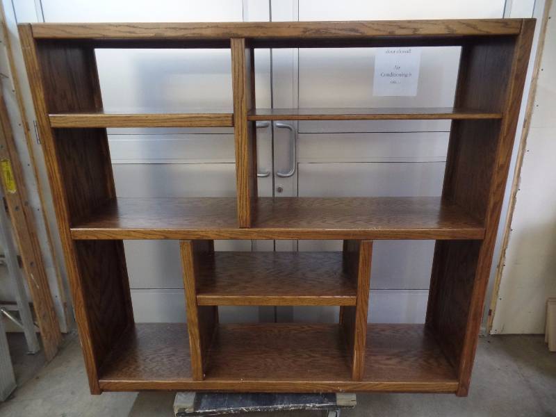 lot 31 image: Square Shelving Unit