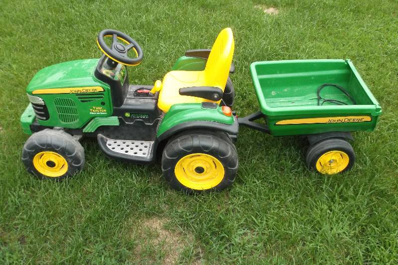 Ride on tractor