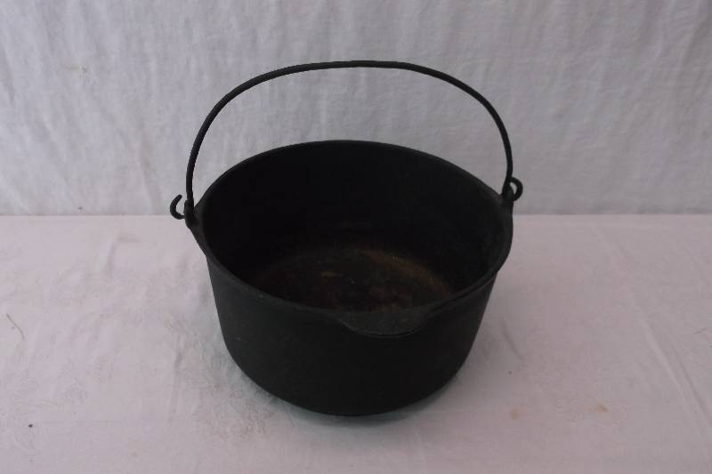 Cast Iron Pot
