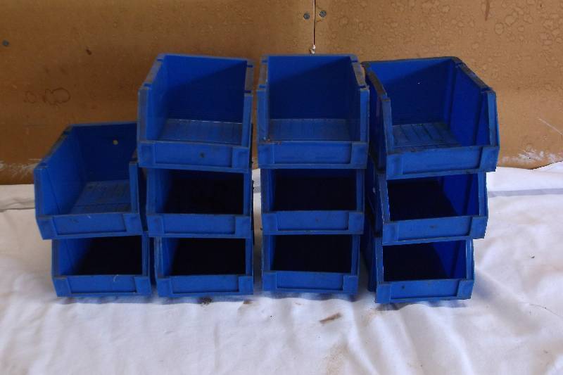Storage bins