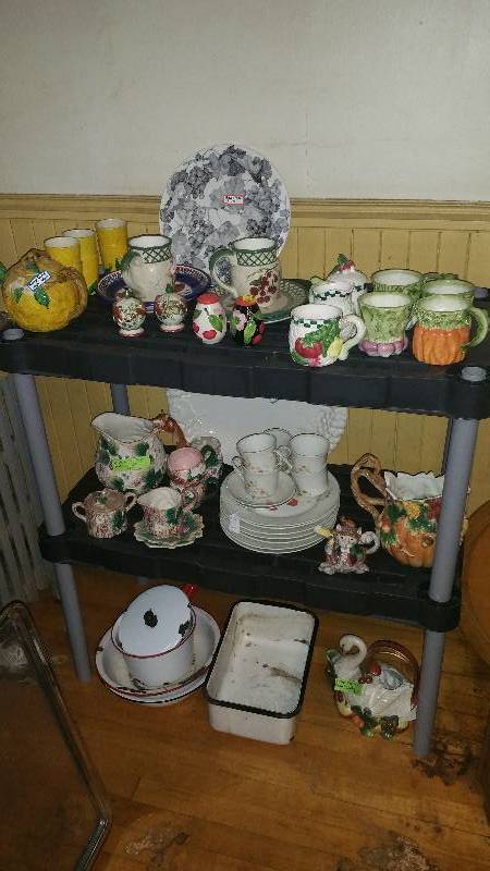 Vintage Lemon Tea Set, Fancy Pottery & Dinnerware