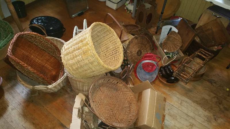 Large Lot of Wicker Planters & Dcor  More