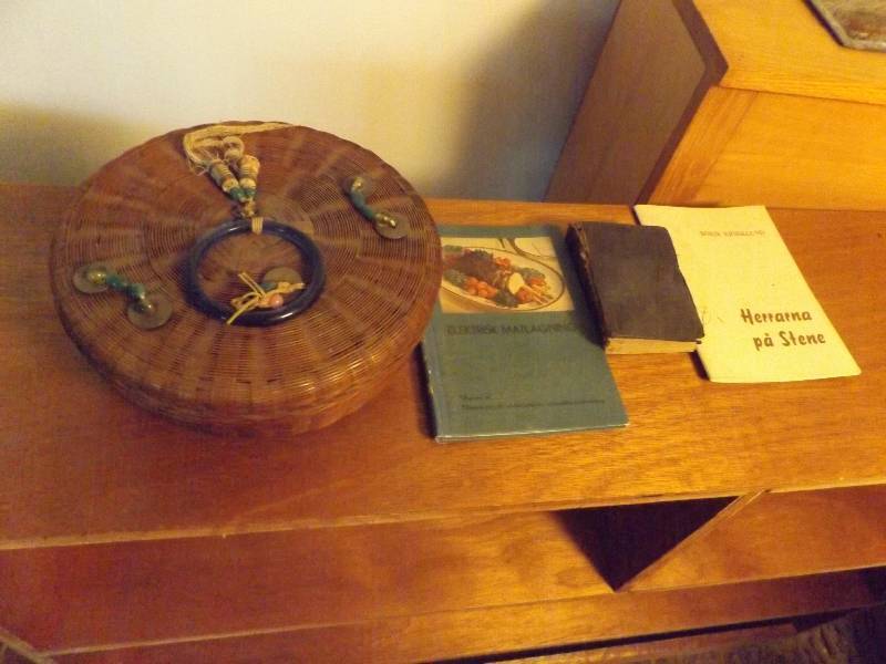 Wicker Native American style Basket, with books and pin cushion
