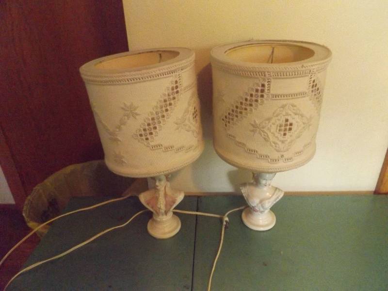 Set of 2 Unique Lamps
