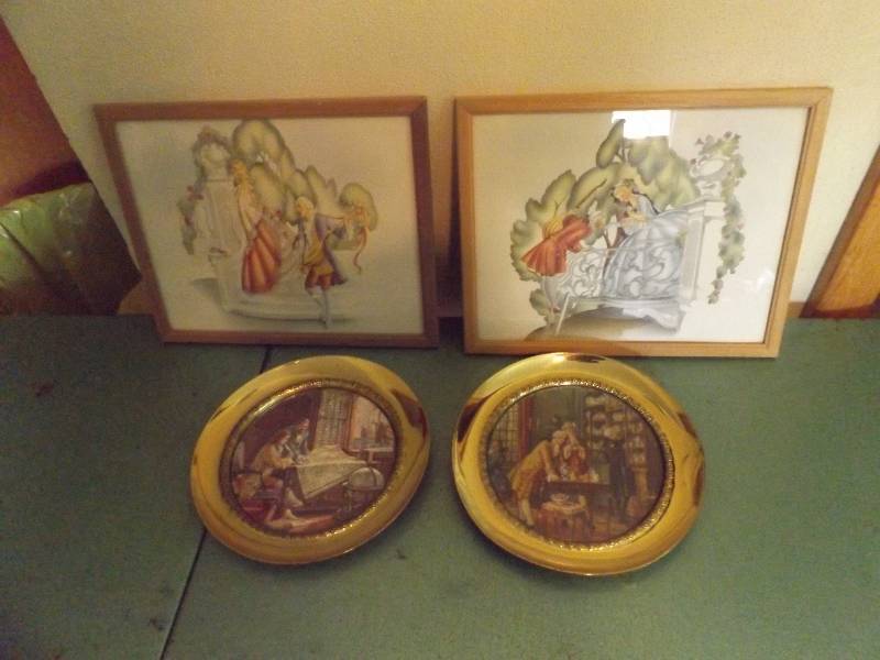 2 Sets of Pictures