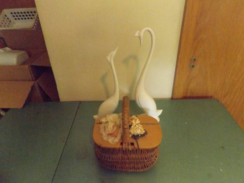 2 Bird Statuettes and Wicker Basket