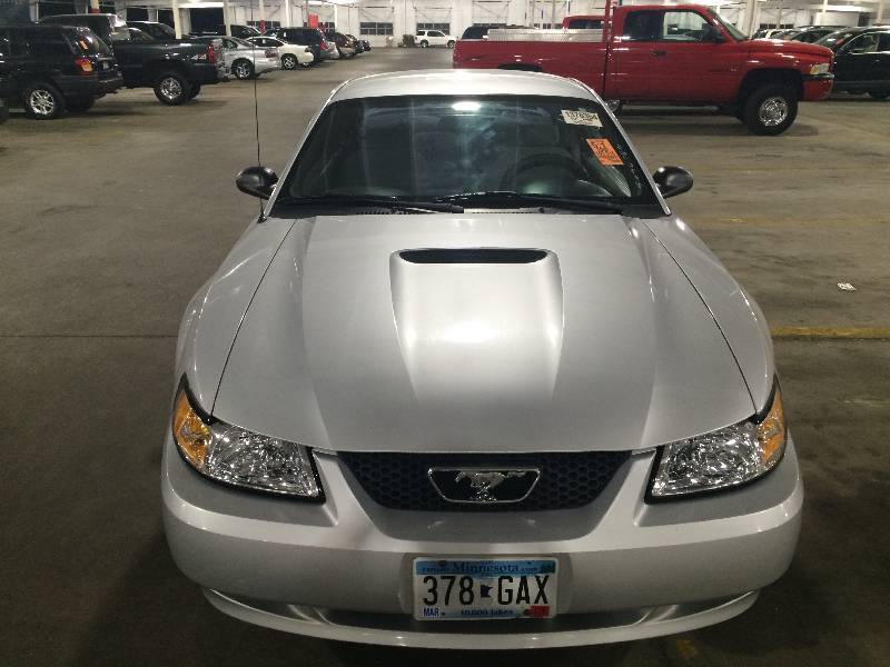 2000 Ford Mustang