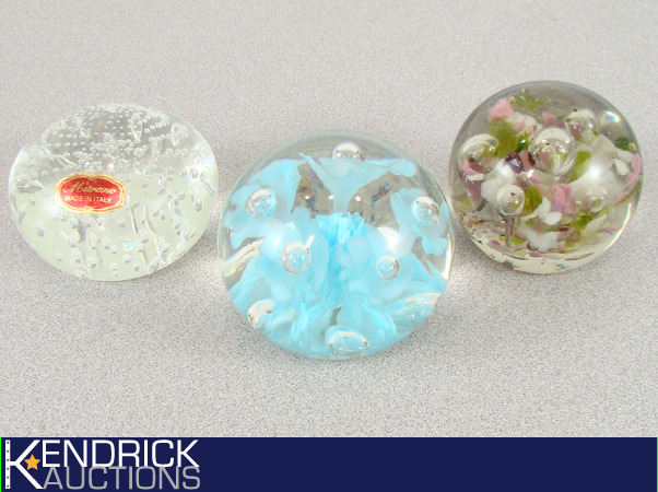 lot 12 image: 3 Collectible Hand Blown Designer Paperweights