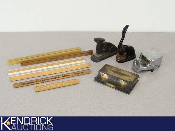 lot 20 image: Lot of Antique Office Supplies