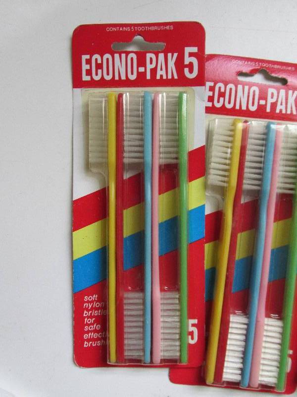 lot 150-COPY image: 5 packs of 4 tooth brushes...