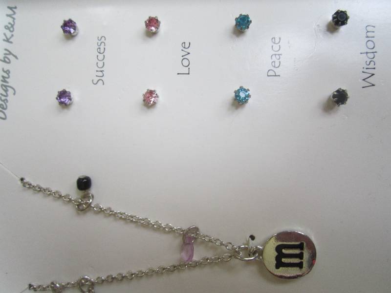 lot 178-COPY image: Kmart designs by K and M m neckla...