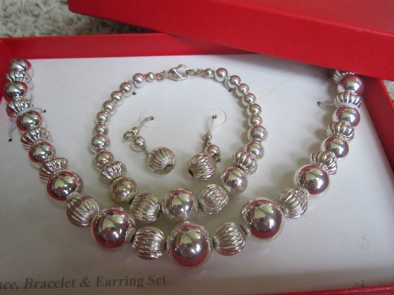 lot 203-COPY image: Kmart 18 necklace, bracelet and e...