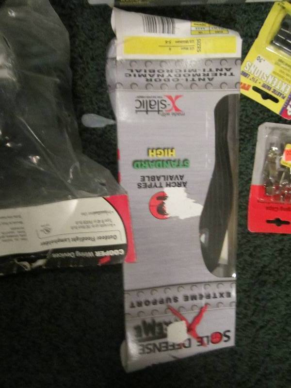 lot 281-COPY image: lot of household hadware supplies ...