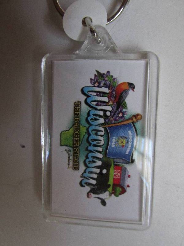 lot 57-COPY image: lot of suvenier wisconsin key chain...