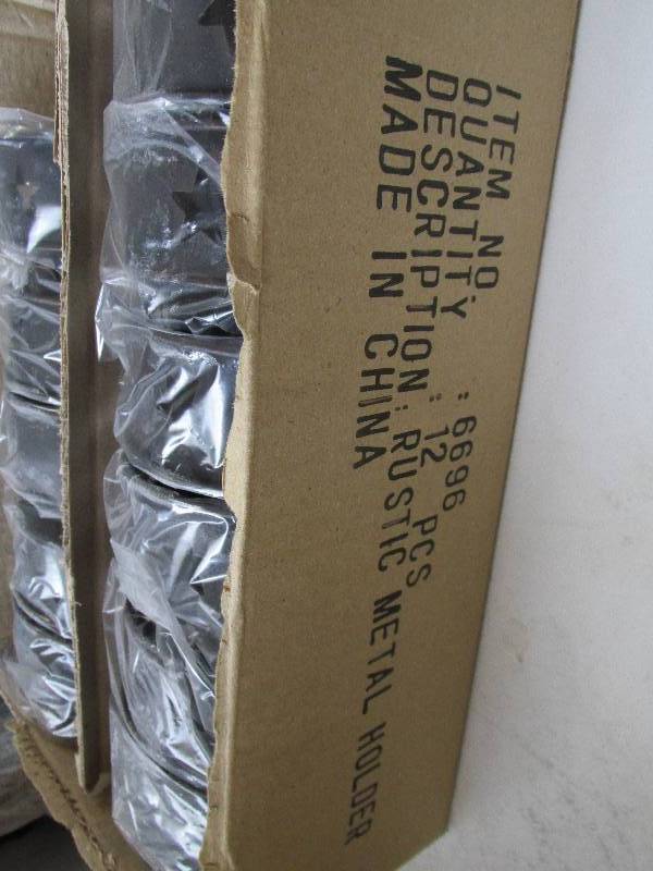 lot 85-COPY image: 12pc metal holders...