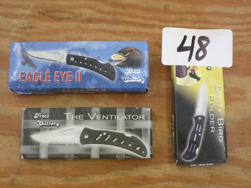 lot 48 image: (3) New Frost Cutlery Folding Knive...