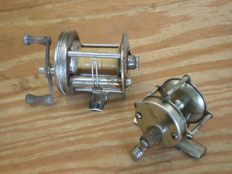 lot 92 image: (2) Vintage Casting Reels ...