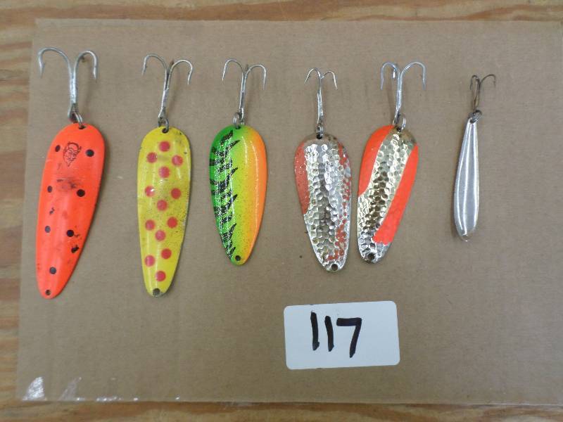 lot 117 image: (6) Assorted Spoon Lures ...