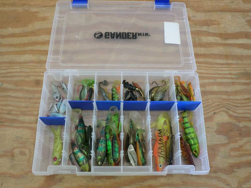 lot 144 image: Gander Mountain Tackle Tray With As...