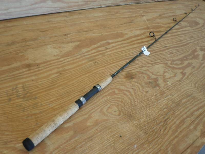 lot 162 image: Nice Shimano Sojourn 6ft Medium Act...