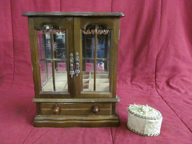 Jewelry Box