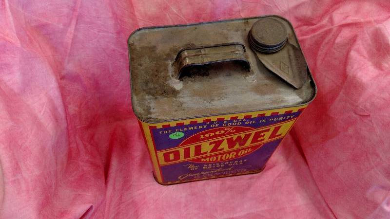 Vintage Oil Can