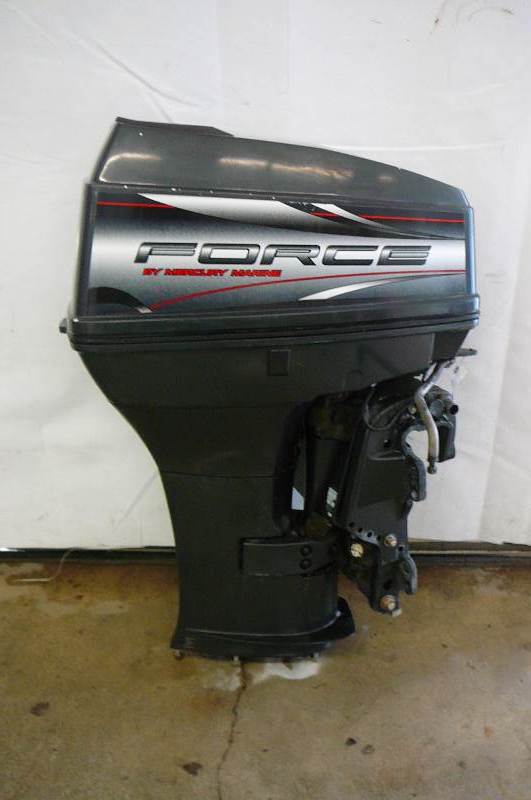 lot 2 image: Force 40 hp by Mercury Marine 1998 40 ELPT Power Tilt Needs Lower Unit Owner states it runs