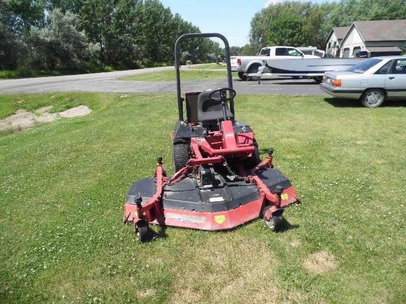 lot 2 image: Toro Groundmaster 345
