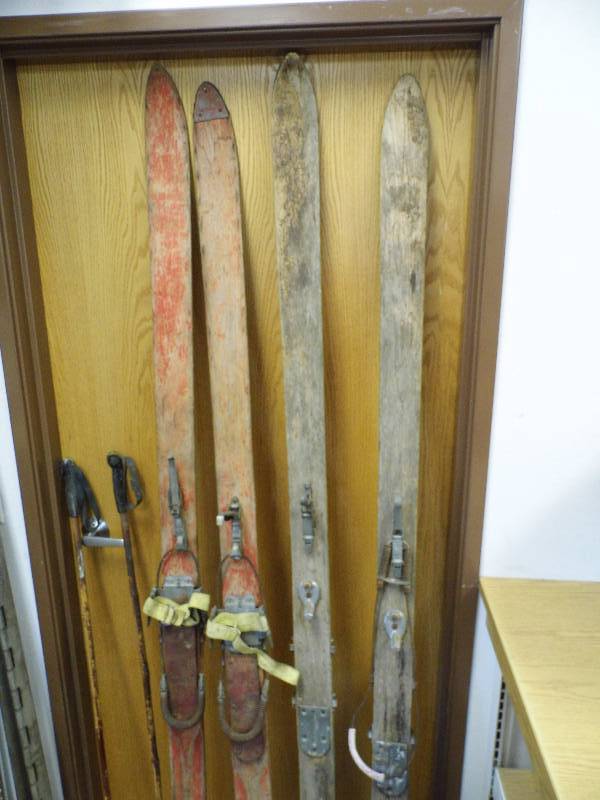 Skis