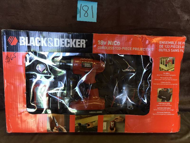 Black and Decker cordless 133 pc Projector PC