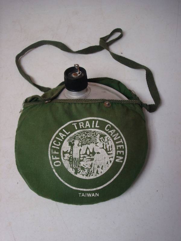 lot 23 image: Vintage Canteen, Some Wear