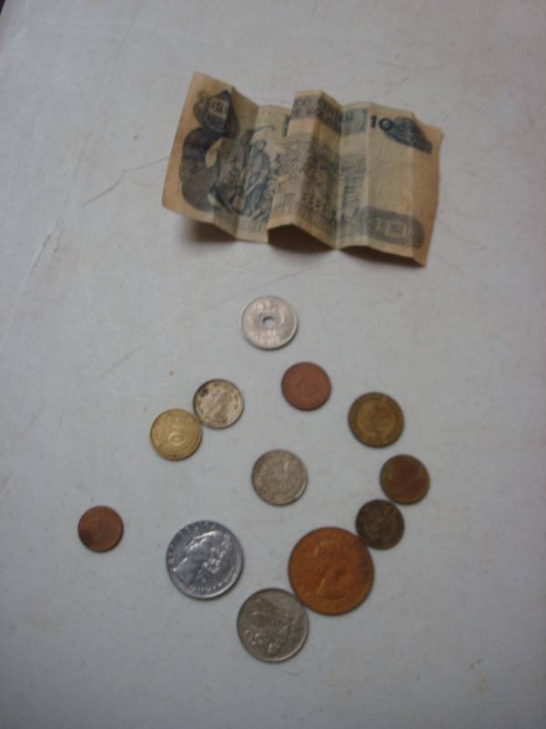 lot 35 image: Lot Of Foreign Coins