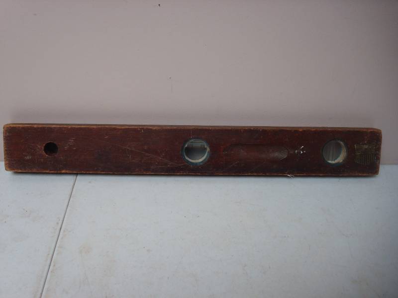 lot 58 image: Vintage Wood Leveler,