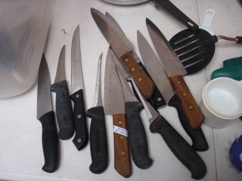 lot 67 image: Lot Of Kitchen Items, NSF Knives, Aluminium Pans, Some Show Use Wear