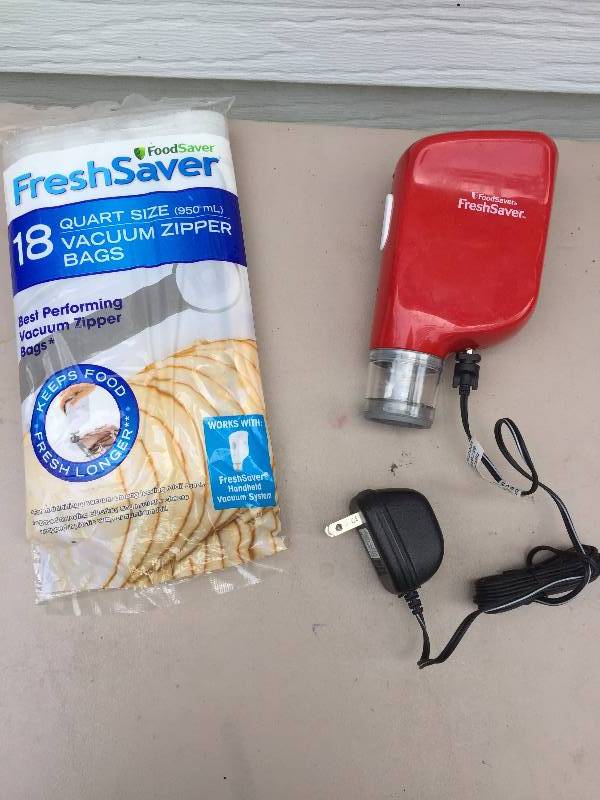 lot 9 image: Food Saver Fresh Saver